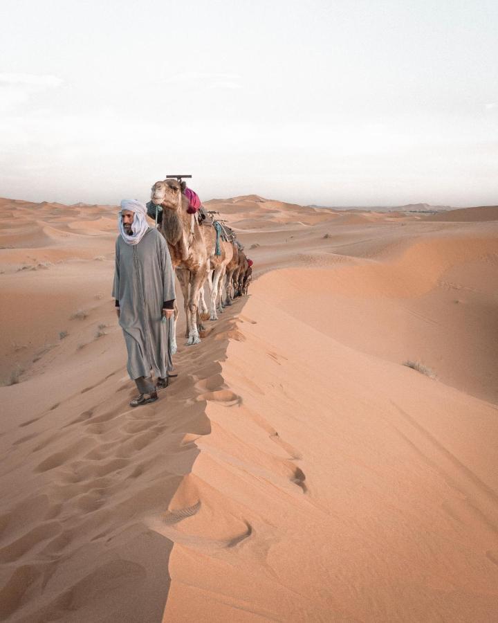 Готель Mhamid Sahara Camp - Mhamid El Ghizlane Мхамід Екстер'єр фото