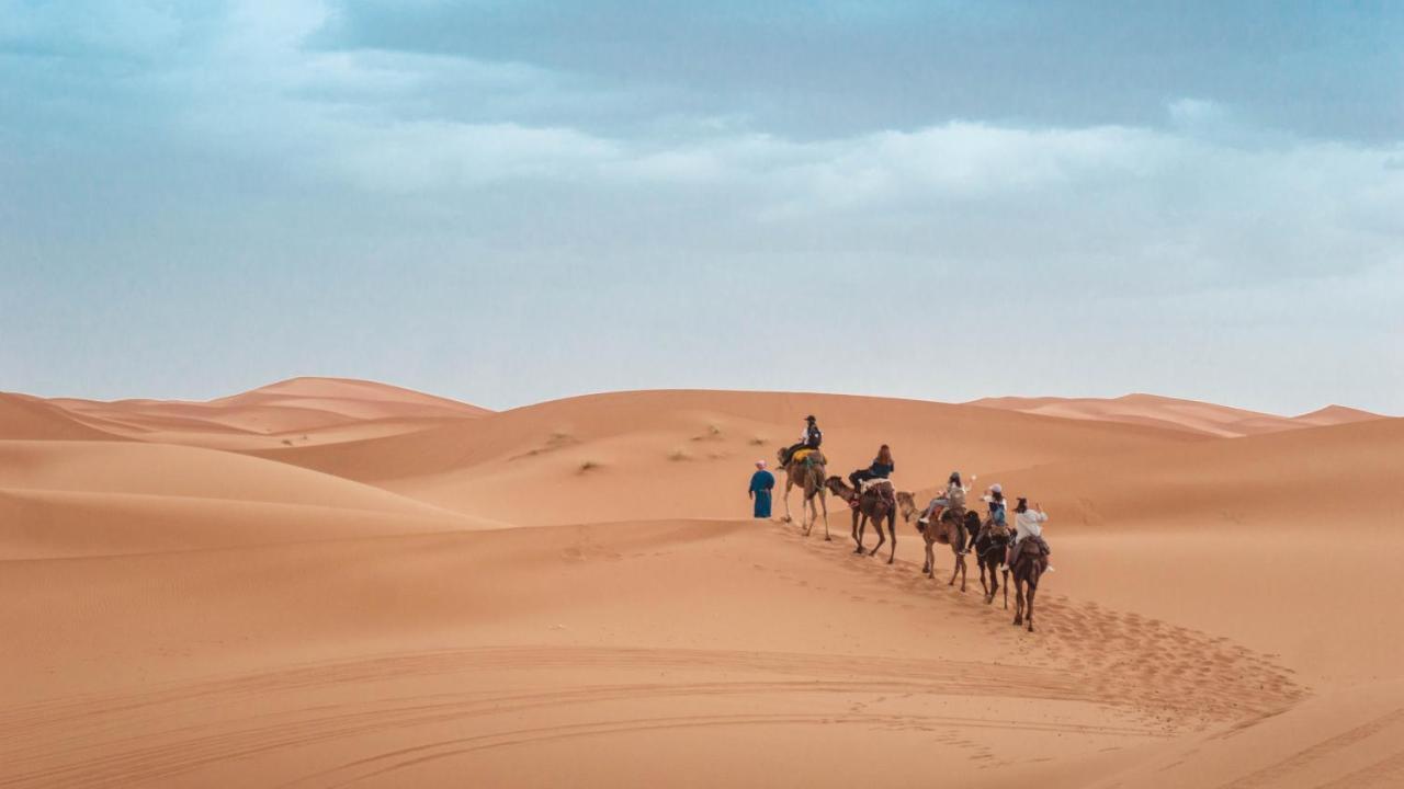 Готель Mhamid Sahara Camp - Mhamid El Ghizlane Мхамід Екстер'єр фото