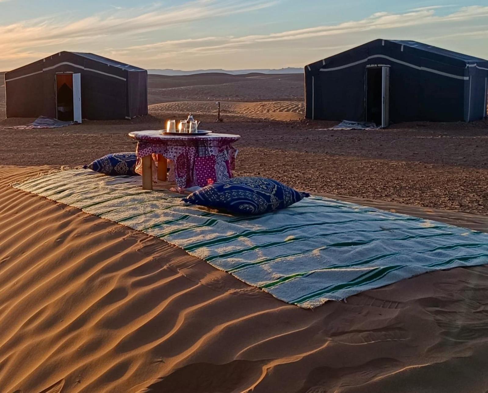 Готель Mhamid Sahara Camp - Mhamid El Ghizlane Мхамід Екстер'єр фото